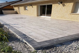 Béton imprimé Bordeaux